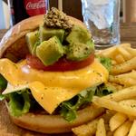 アボカドチーズバーガー(BURGER ROCK)