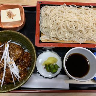 牛カルビ丼もりそばセット