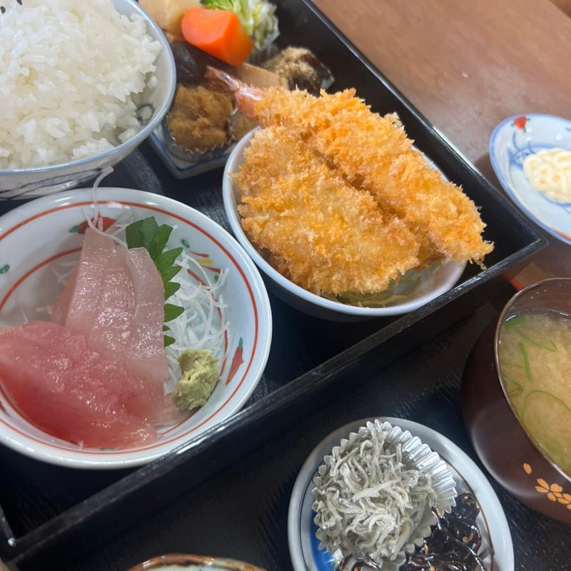 幕の内弁当(まこと食堂 )