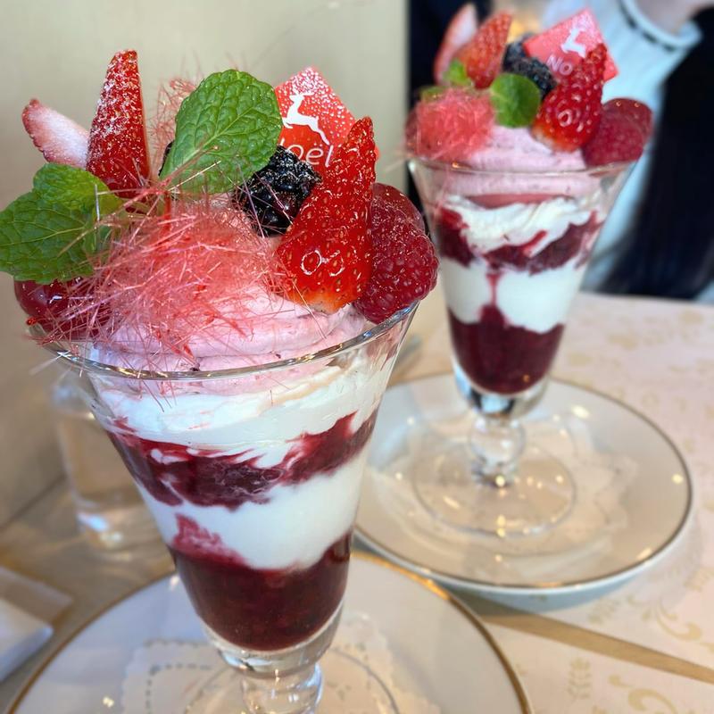 クリスマスベリーパフェ(資生堂パーラー キッテグランシェショップ )