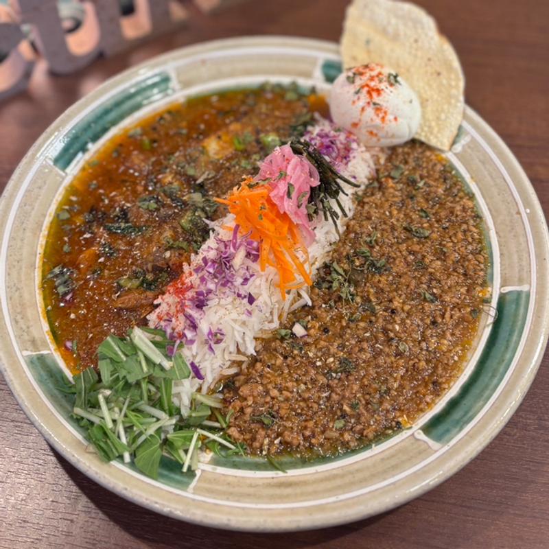 あいがけ(自由が丘 CURRY&SPICE"カーリーノブ")