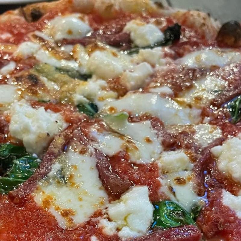マルゲリータ◦ コン・ブーファラ(ピッツェリア・エ・バール・ラ・ボラッチャ)