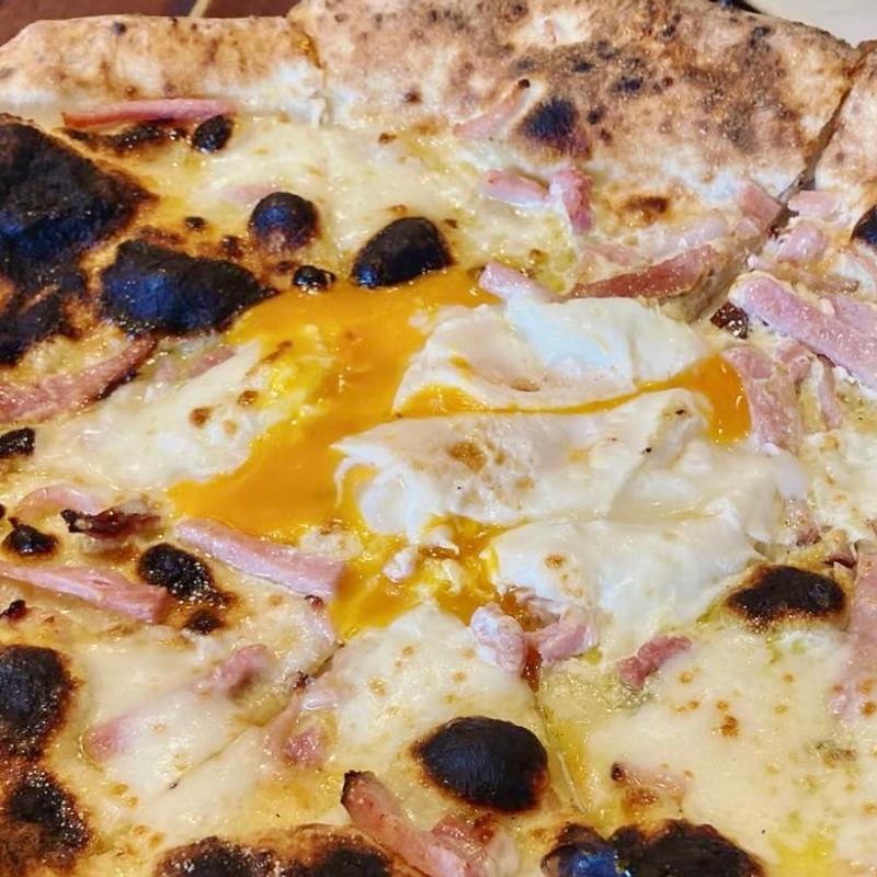 カルボナーラ(ピッツェリア・エ・バール・ラ・ボラッチャ)