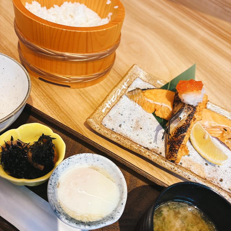 銀鮭いくらおろし定食(お料理サザエ)