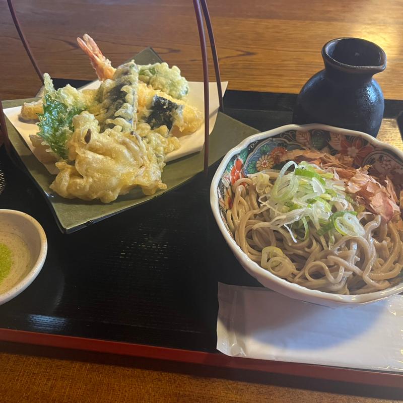 天麩羅・おろしそば(塚治朗 )