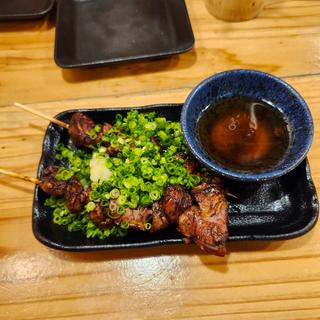肝焼き塩ゴマ油添え(鳥貴族 県庁前国際通り店)