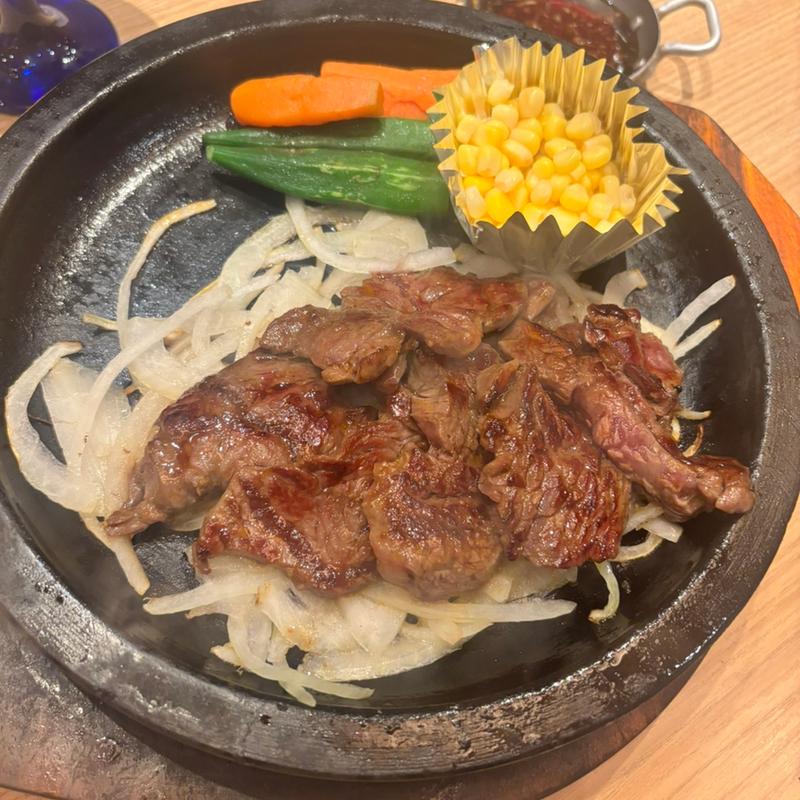 ジューシーハラミ切り落としランチ(雨明 イオンモール京都桂川店)