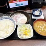 ハムエッグ納豆定食(吉野家 中目黒駅前店 )