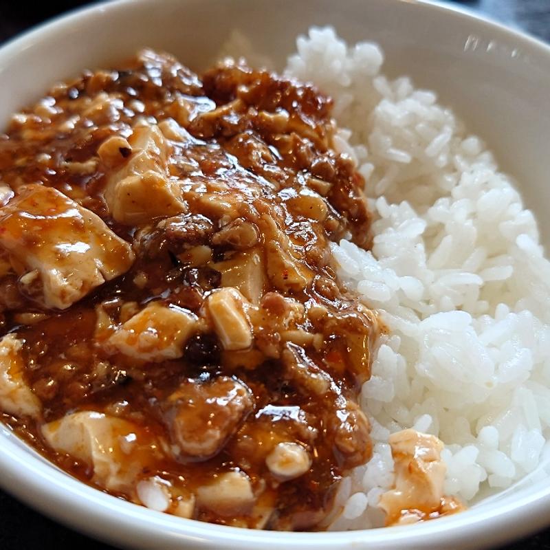 ミニまーぼー丼(麺飯家龍門 （リュウモン）)