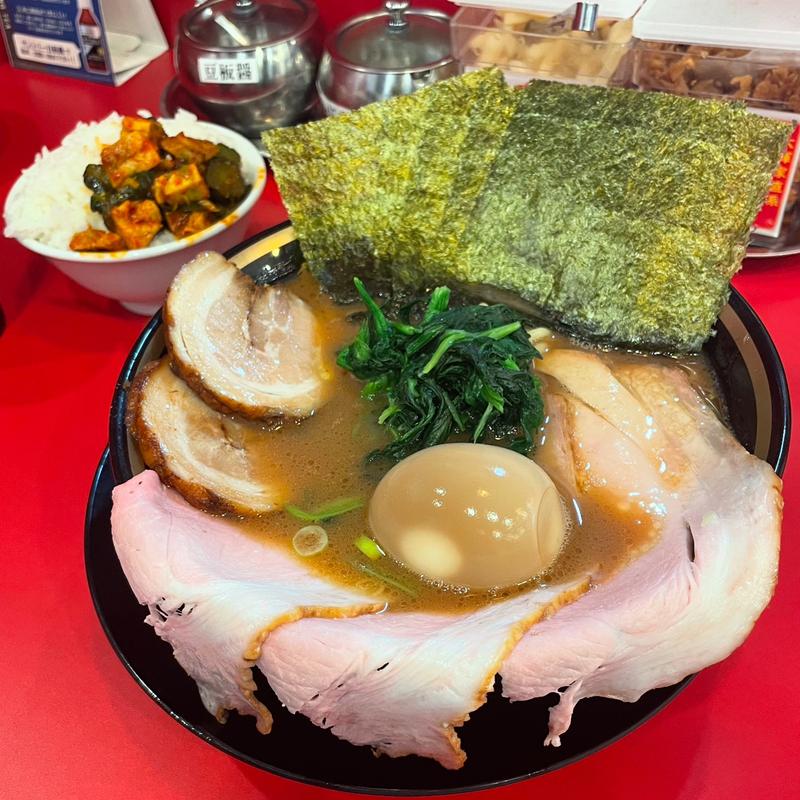 特上チャーシュー麺(大輝家直系家系ラーメン 大金家)
