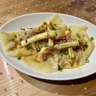 自家製鴨肉の皿ワンタン(らー麺 れとろや)