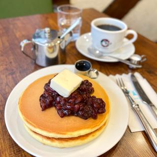 ホットケーキセット（バター）(元町サントス)