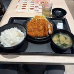 ダブルロースかつ定食