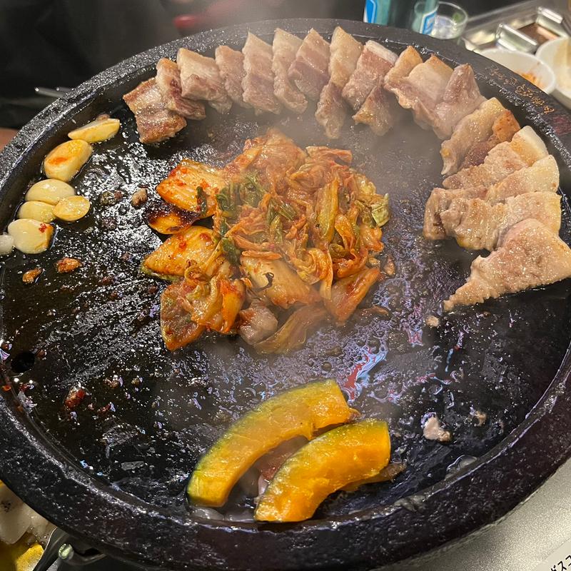 サムギョプサル(韓豚屋 有楽町店)
