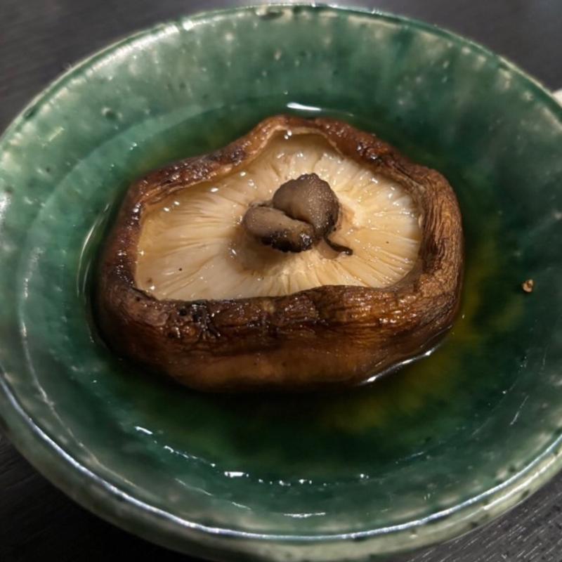 王様しいたけ焼き(伝兵衛 （でんべえ）)