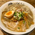 デス煮干しラーメン(麺や ゼットン （ゼットン）)