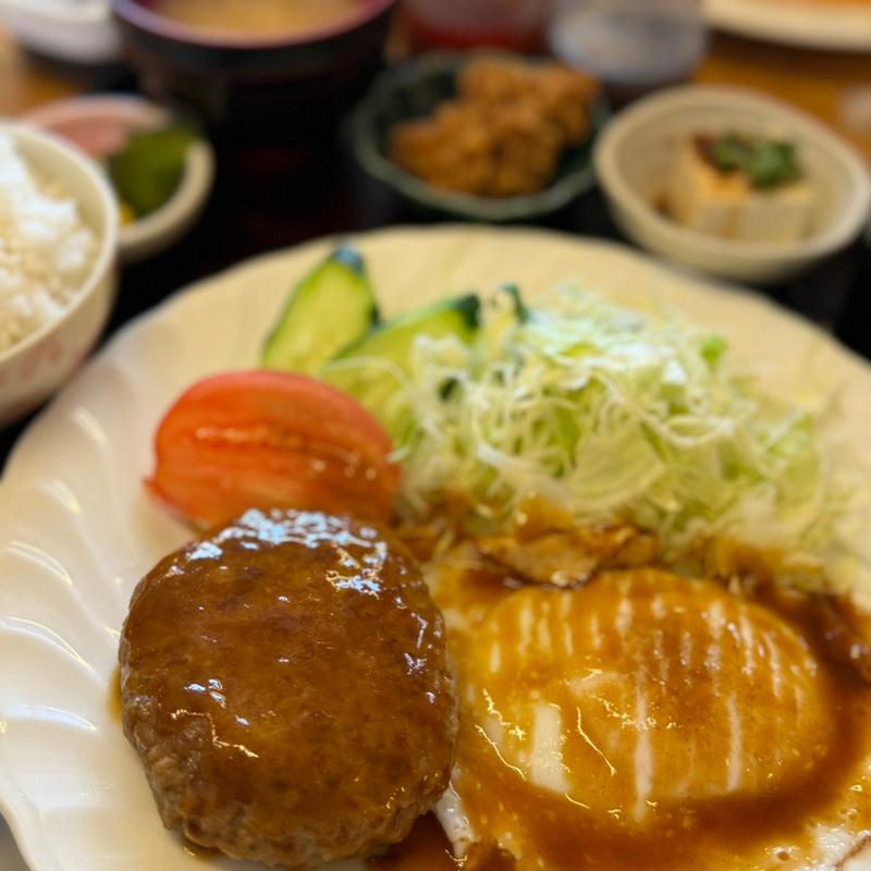 ハンバーグ定食(ティアンドティ)