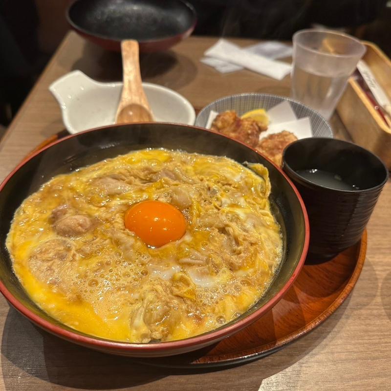 名古屋コーチン親子丼(鳥開総本家 名古屋城金シャチ横丁店)