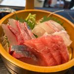 刺身盛り合わせ