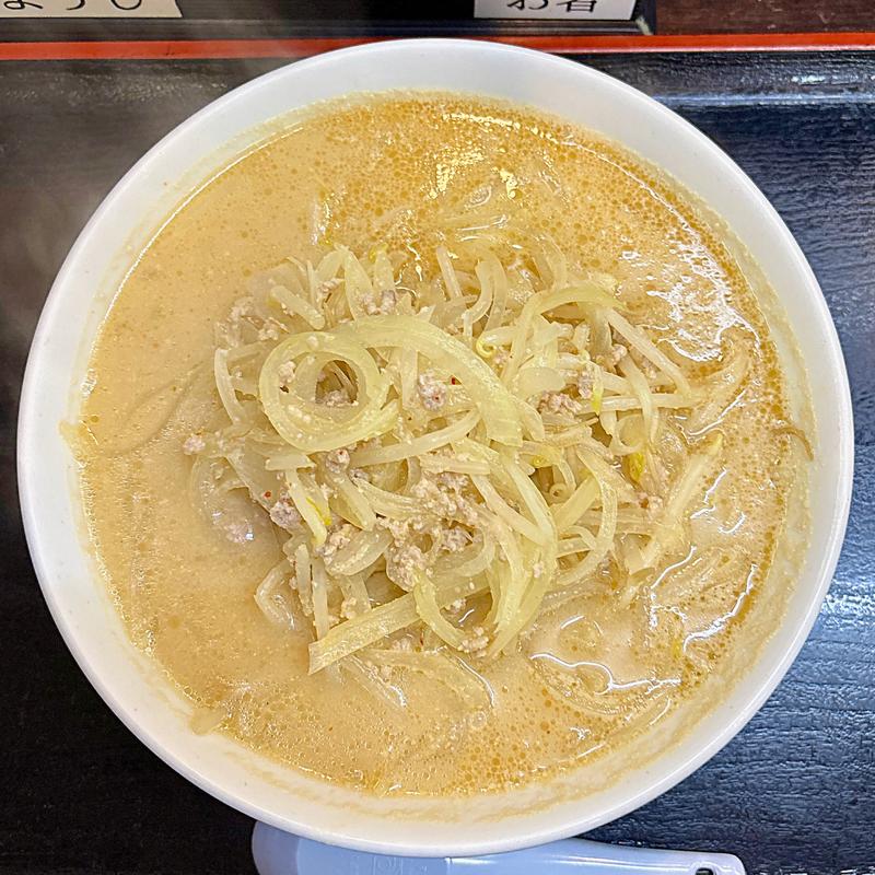 ボリューム満点 味噌らーめん(味八宝 )