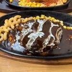 ハンバーグ（特製ブラックデミグラス）(ハンバーグレストランまつもと)