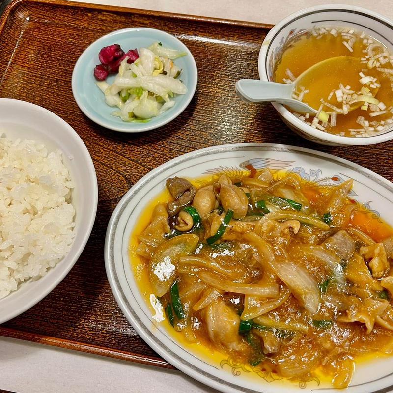 ホルモン定食(新中国料理 大三元)