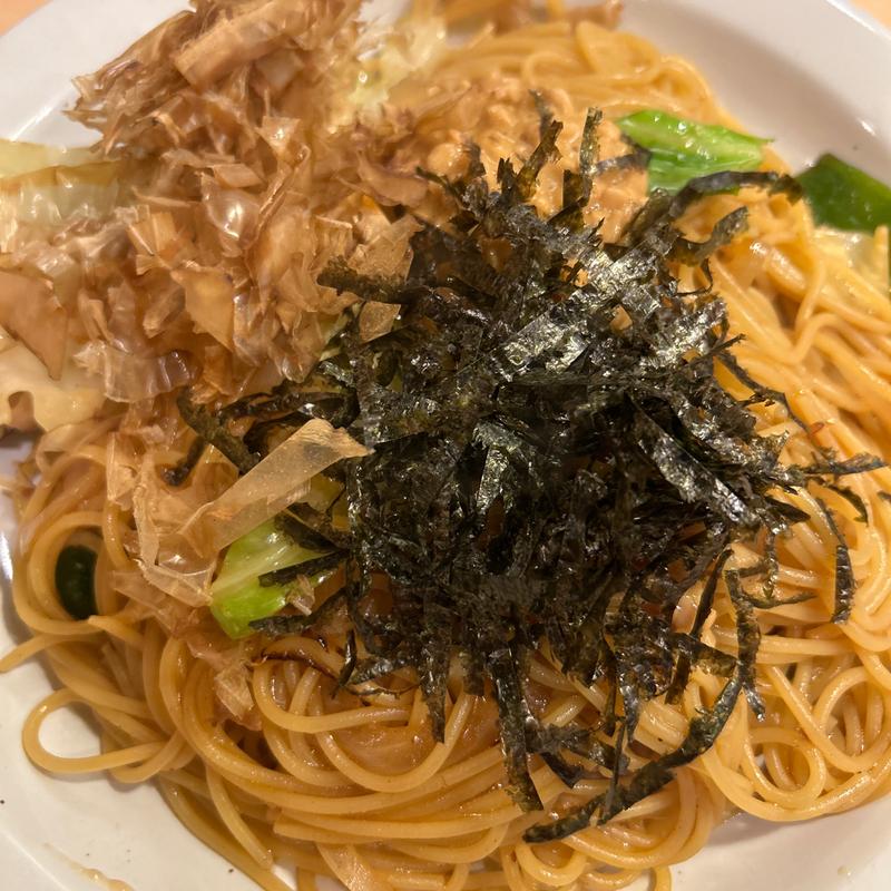 焼きそば風スパゲティ納豆トッピング(チロリン村 南2条店)