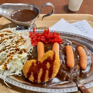 シャウエッセンカレー(L)＋カニクリームコロッケ＋追加カレールー(ゴーゴーカレー Pasar羽生スタジアム)