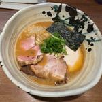 鶏白湯醤油