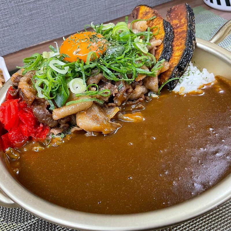 とんちゃんカレー(カレーしか勝たん 都城年見店)