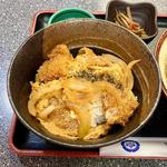 丼と麺(手打めん処 三朝)