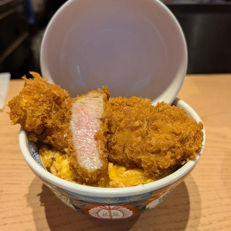特製とじないカツ丼(トンカツ ツキウマ 武蔵小杉店)