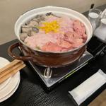 痛風鍋+日本酒飲み放題(LITTLE SAKE SQUARE )