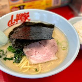 醤油ラーメン(ラーメン山岡家 南2条店)