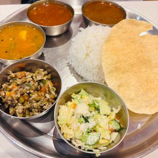 ミールスランチ(サウスパーク ケララの味)