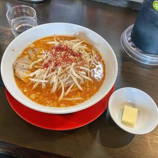 濃厚味噌ラーメン1辛 丸麺200g バター(らー麺 純)