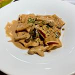 椎茸と赤味噌のクリームリガトーニ(赤白 天王寺ミオ店)
