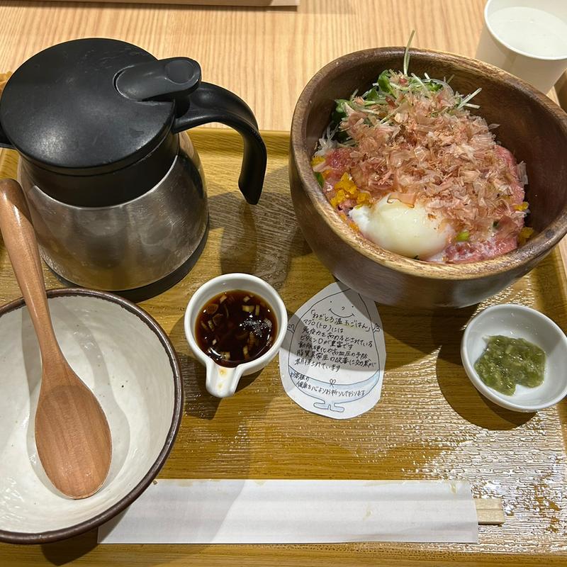 ねぎとろ温玉ごはん(こめらく みんなでお茶漬け日和。 コクーンシティ店)