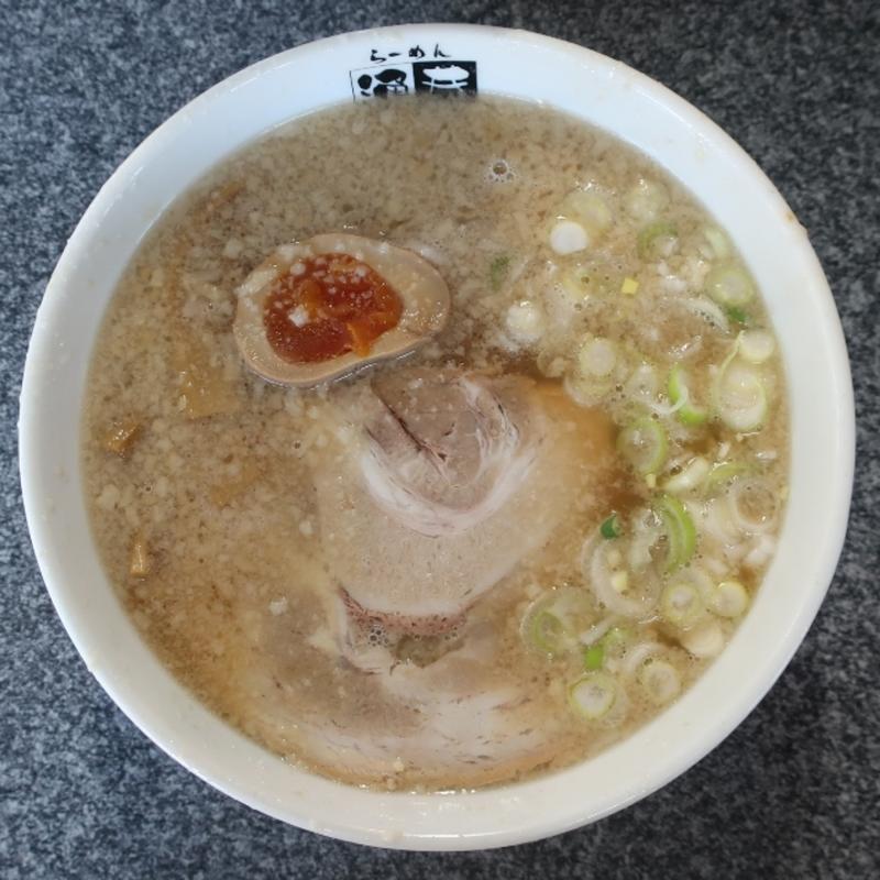 醤油らーめん(温玉トッピング)(らーめん涌井)