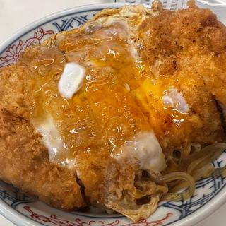 カツ丼(栄楽)