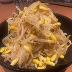 もやしナムル(焼肉　山河 亀有店 )