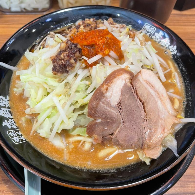 辛背脂味噌壱郎(横浜家系ラーメン壱角家 築地店)