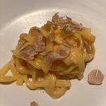 カーチェ•エ•ぺぺ　白トリフかけ
