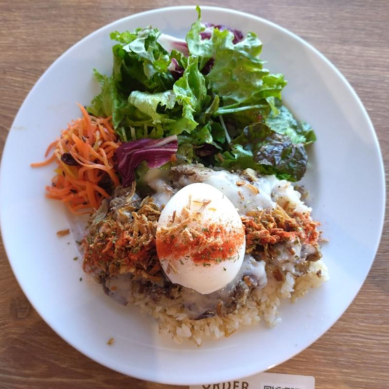 サニーサイドチキンオーバーライス(GROVE SUNNY SIDE グローブサニーサイド)