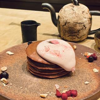 桜(どら焼きと和紅茶 乃咫nota)