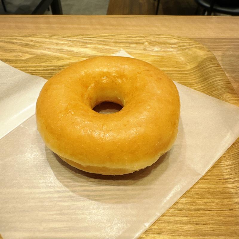 オリジナル・グレーズド(クリスピー・クリーム・ドーナツ 有楽町イトシア店 （Krispy Kreme Doughnuts）)