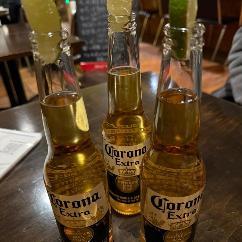 コロナ(ウィンダンシー （WIN Dan SEA）)