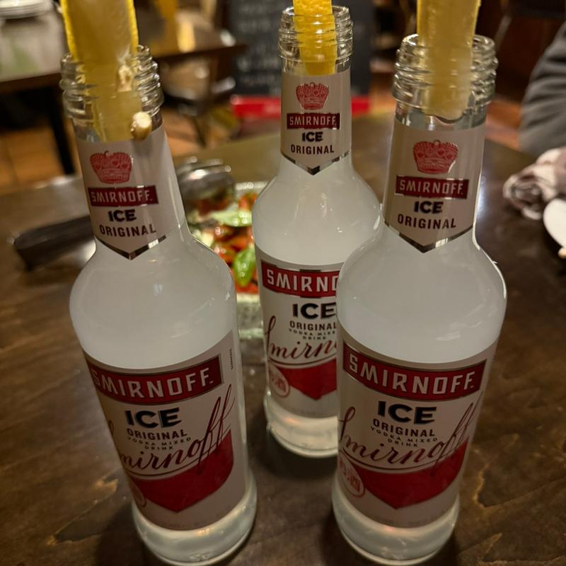 スミノフ(ウィンダンシー （WIN Dan SEA）)