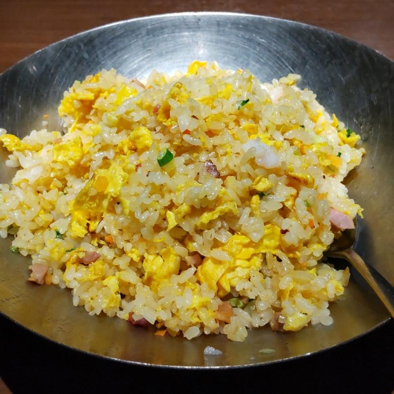 五目チャーハン(飲茶点心餃子酒家 居酒屋 福盈門別館（ふくえいもんべっかん) 鶴見店)