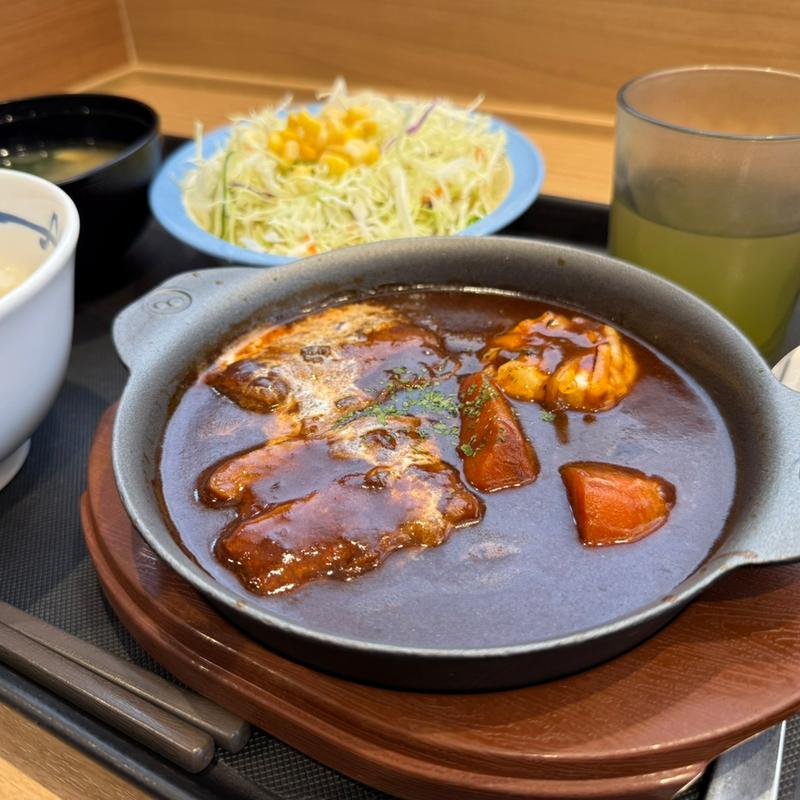 ビーフシチュー定食(松屋 成田店 )